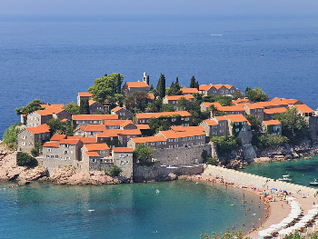 Sveti Stefan: Mladić iz BiH pronađen bez znakova života